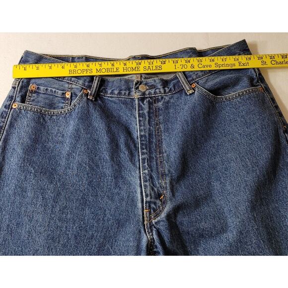 Levis 550 Jeans Mens 42x32 Blue Denim Regular Straight Leg Red Tab EUC Jeans‎ - Picture 11 of 16